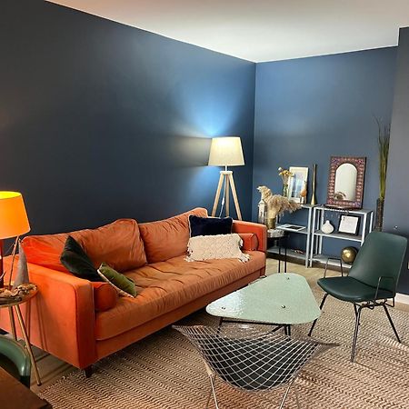 Spacious Flat With Terrasse And Parking Near Metro バニョレ エクステリア 写真